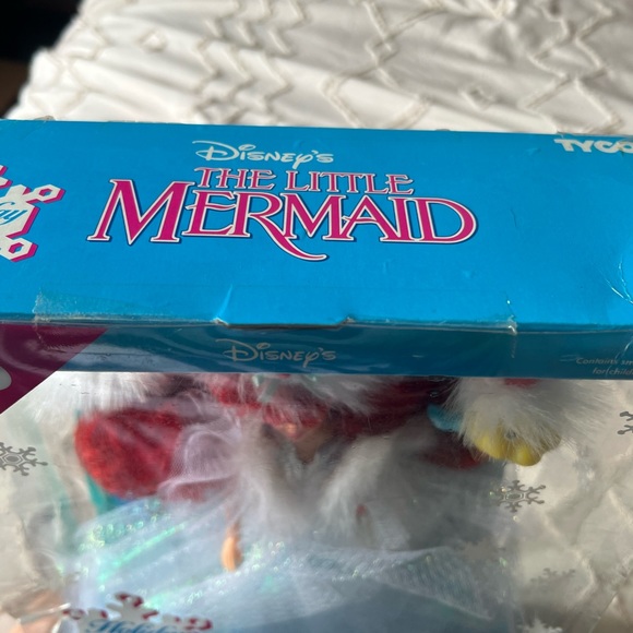 Holiday Ariel tyco excluded from 3/$15 - Picture 2 of 7